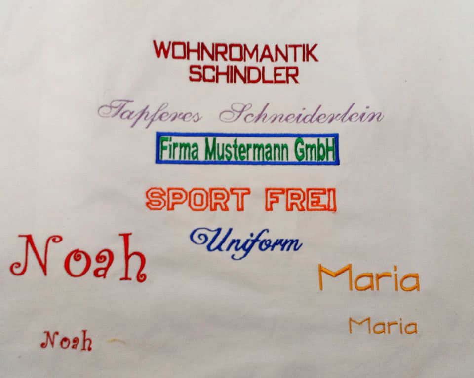 Monogramm-Stickerei von Wohnromantik Schindler - Gardinen, Maßschneiderei und Kostümverleih vom Meisterbetrieb Petra Schindler in Oschatz und Dahlen